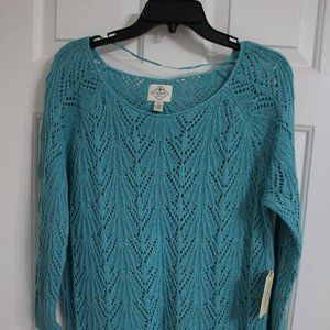 Saint John’s Bay Sweater/ Shell.